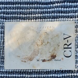 1997 Hinda CR-V Owner's Manual GUC. Outside Is Rough, Inside Is Like New